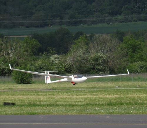 Glider-D-KBOV-09