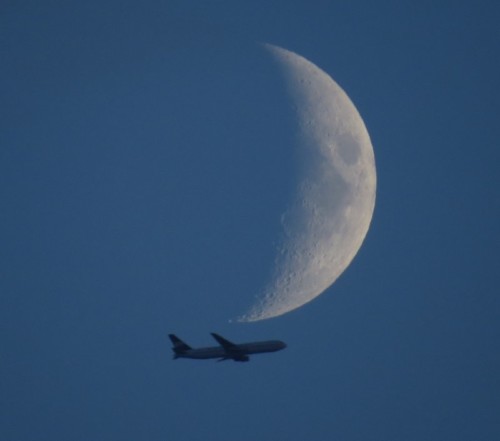 033 - 2018-Moon+CargojetAirways