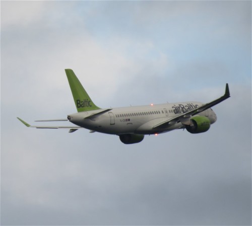 AirBaltic03