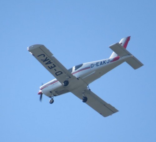SmallAircraft-D-EAKJ-04