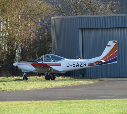 SmallAircraft-D-EAZR-01