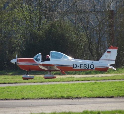 SmallAircraft-D-EBJO-07