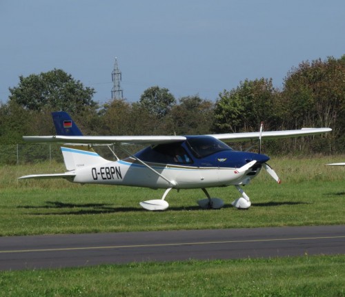 SmallAircraft-D-EBPN-01