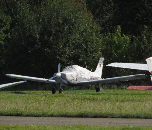 SmallAircraft-D-ECUS-01