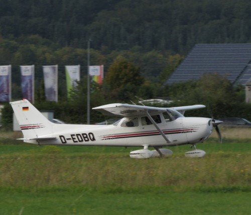 SmallAircraft-D-EDBQ-05