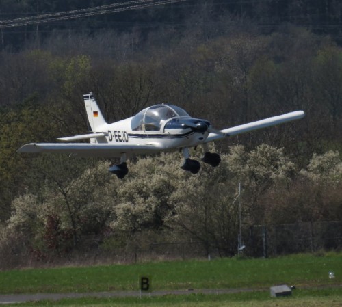 SmallAircraft-D-EEJD-03