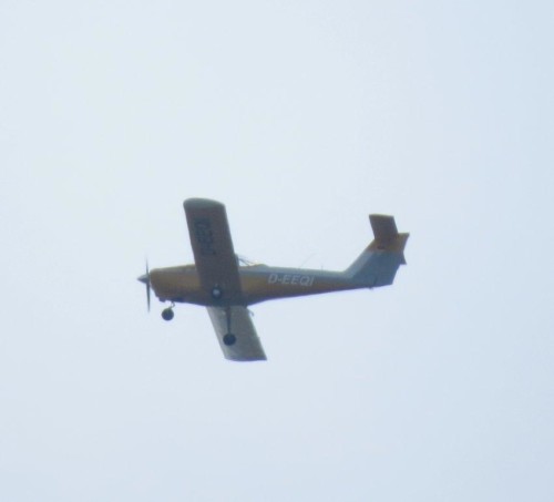 SmallAircraft-D-EEQI-01
