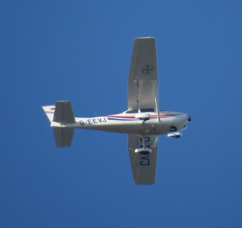 SmallAircraft-D-EEVJ-03