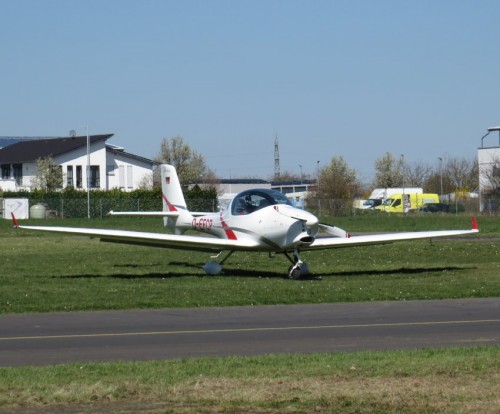 SmallAircraft-D-EFCP-01