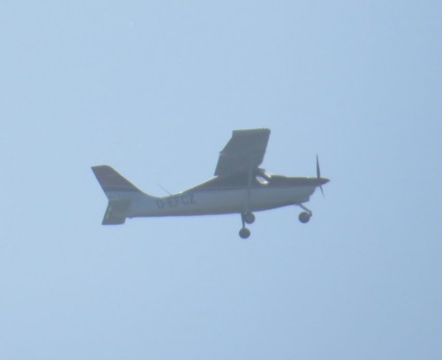SmallAircraft-D-EFCZ-01