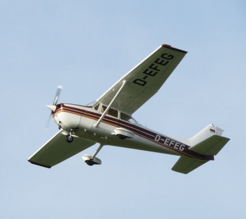 SmallAircraft-D-EFEG-04