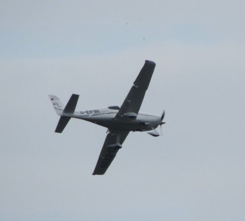 SmallAircraft-D-EFIN-01