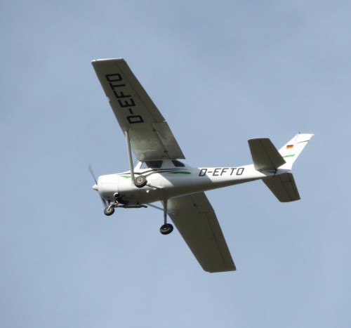 SmallAircraft-D-EFTO-03