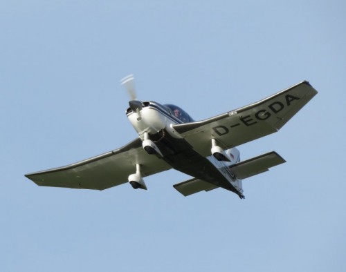 SmallAircraft-D-EGDA-02