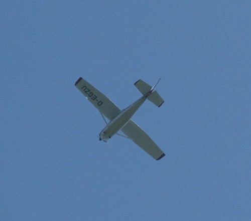 SmallAircraft-D-EGZU-01