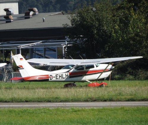 SmallAircraft-D-EHLH-04