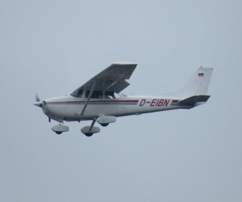 SmallAircraft-D-EIBN-01