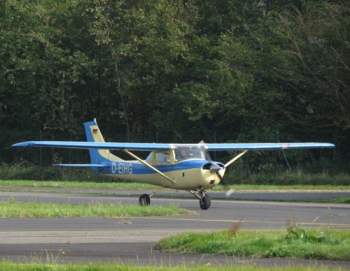 SmallAircraft-D-EIHG-02
