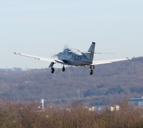 SmallAircraft-D-EJCA-06