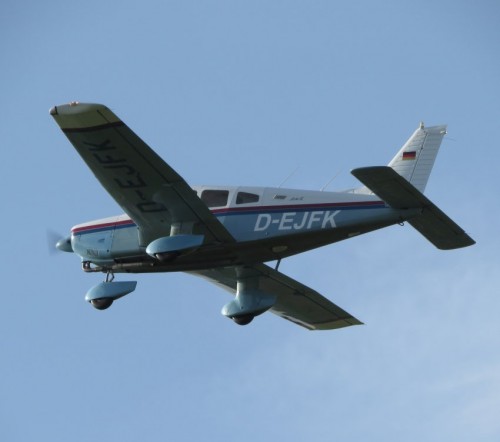 SmallAircraft-D-EJFK-06