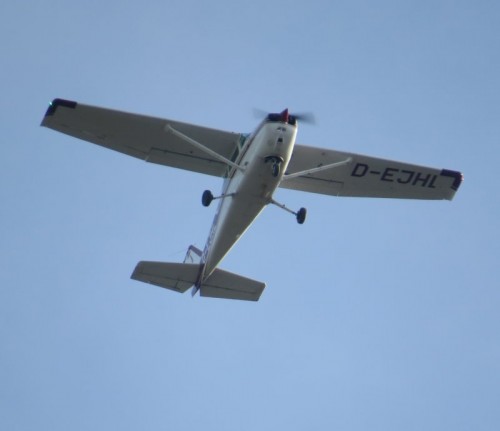 SmallAircraft-D-EJHL-04