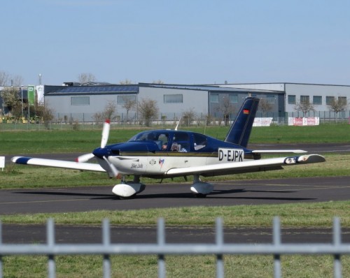 SmallAircraft-D-EJPK-01