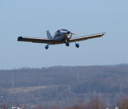 SmallAircraft-D-EJUR-03