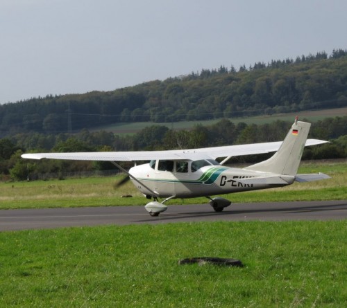 SmallAircraft-D-EKKI-03