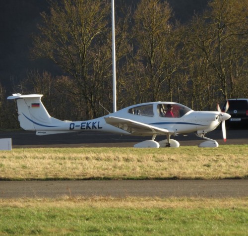 SmallAircraft-D-EKKL-05