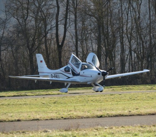 SmallAircraft-D-EKLL-05