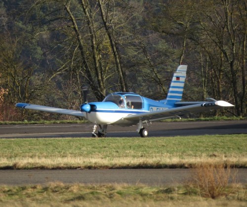 SmallAircraft-D-ELNN-08