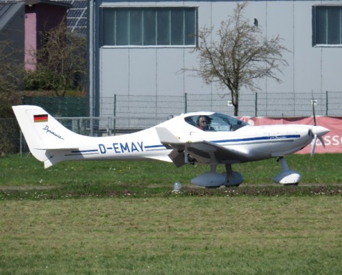SmallAircraft-D-EMAY-01