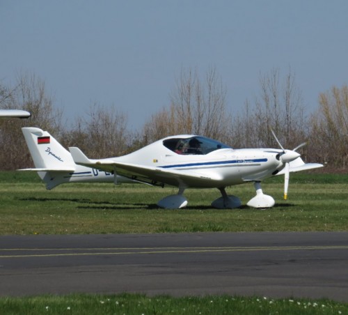 SmallAircraft-D-EMAY-02