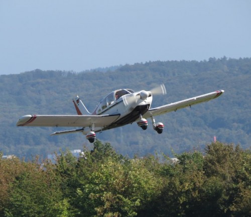 SmallAircraft-D-EMBD-04