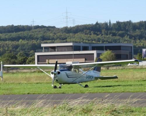 SmallAircraft-D-EMCP-01