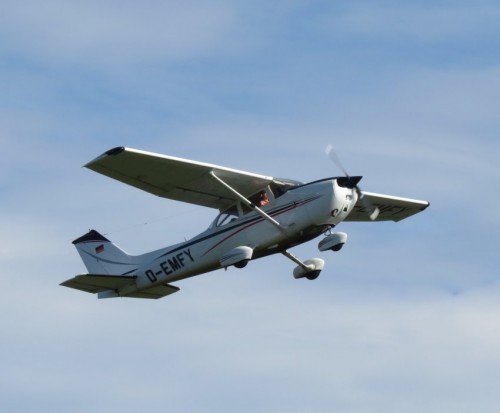 SmallAircraft-D-EMFY-03