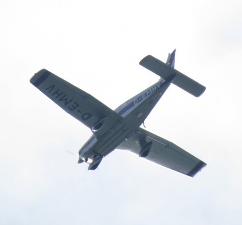 SmallAircraft-D-EMHV-04