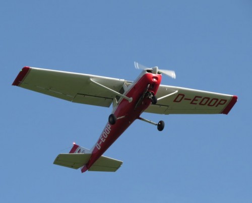 SmallAircraft-D-EOOP-05