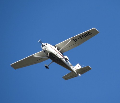 SmallAircraft-D-EOUC-02
