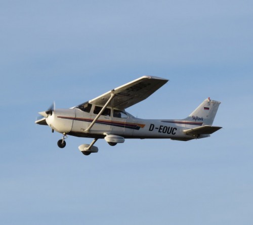 SmallAircraft-D-EOUC-04