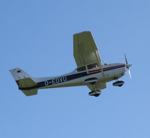 SmallAircraft-D-EOVU-05