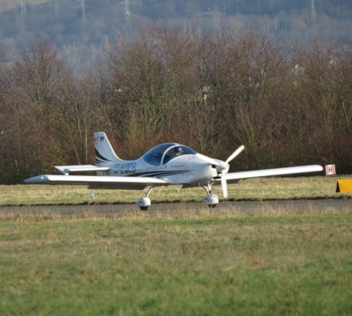 SmallAircraft-D-EQCB-01
