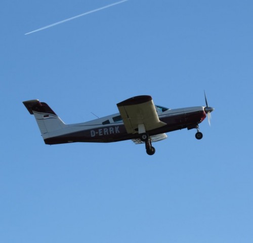 SmallAircraft-D-ERRK-05