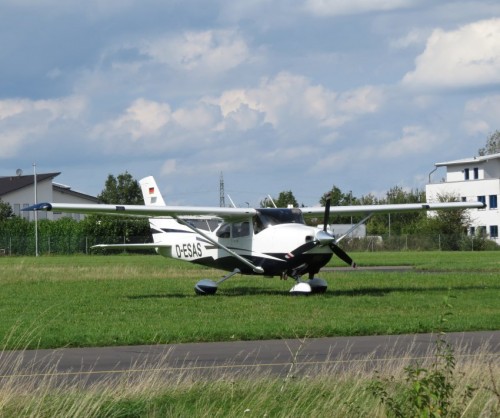 SmallAircraft-D-ESAS-03