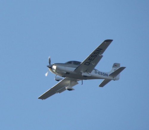 SmallAircraft-D-ESSN-01