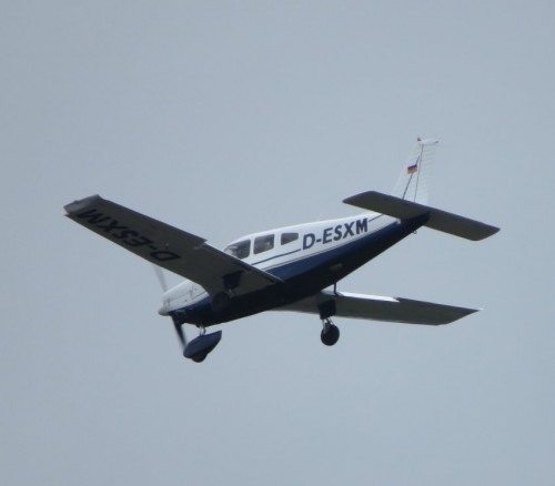 SmallAircraft-D-ESXM-03