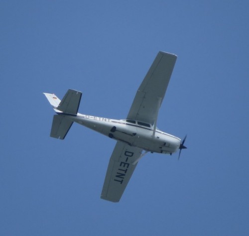 SmallAircraft-D-ETNT-01