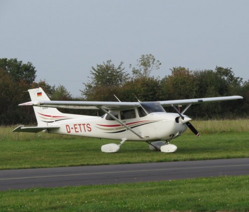 SmallAircraft-D-ETTS-07