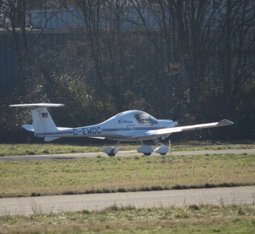 SmallAircraft-D-EWDC-02