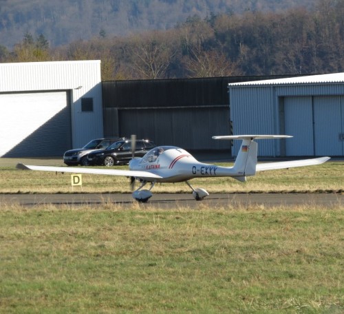 SmallAircraft-D-EXYY-01